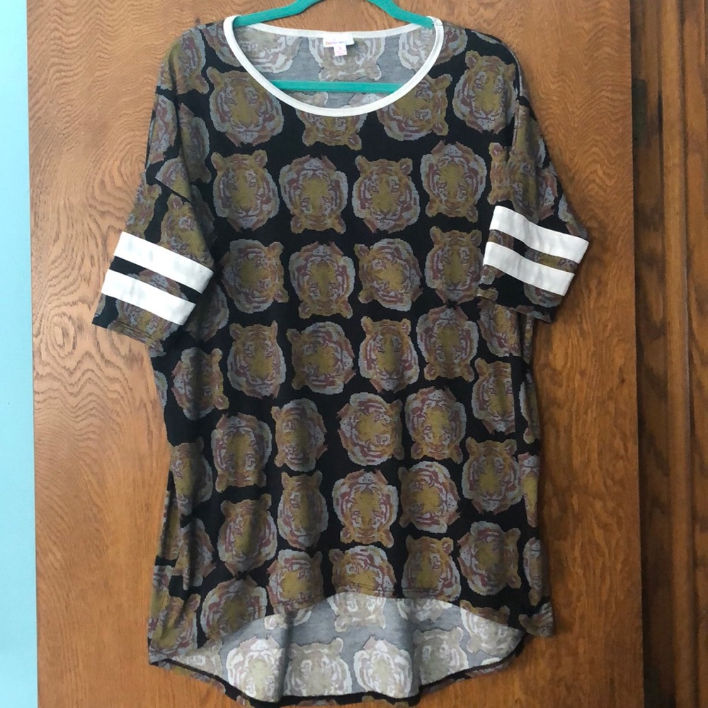 Lularoe Irma tiger print